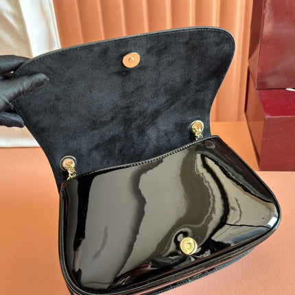 MEDIUM BLONDIE SHOULDER BAG 26.5 IN BLACK PATENT CALFSKIN