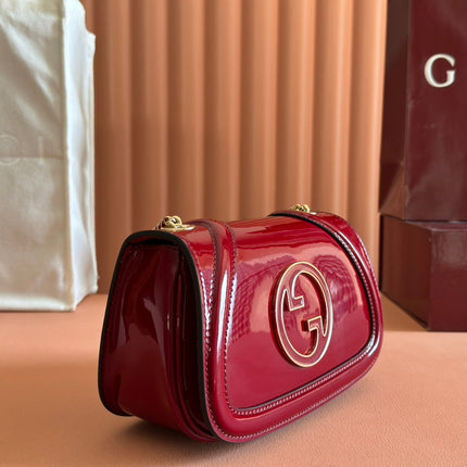 SMALL BLONDIE SHOULDER BAG 21.5 IN RED PATENT CALFSKIN