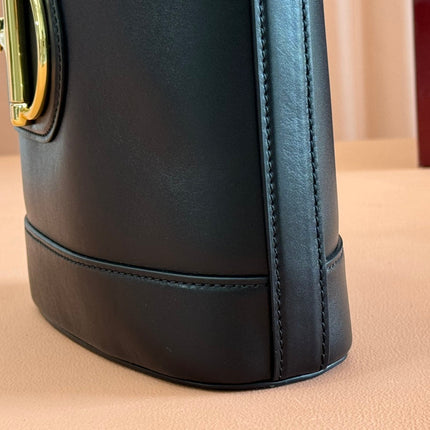 73 SMALL BUCKET BAG 20 IN BLACK SMOOTH CALFSKIN