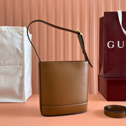 73 SMALL BUCKET BAG 20 IN BROWN SMOOTH CALFSKIN