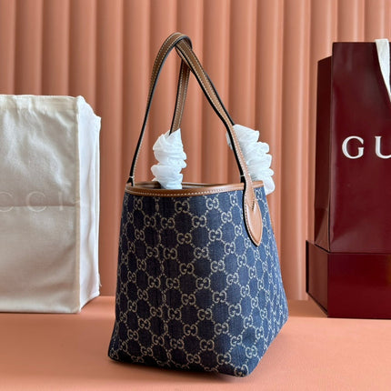 SMALL TOTISSIMA REVERSIBLE TOTE 22 IN DARK BLUE DENIM ONE SIDE BLUE SUEDE