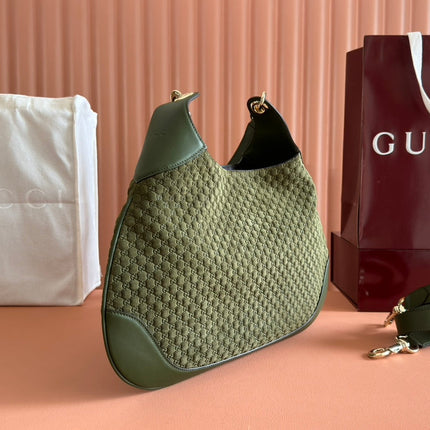 MEDIUM B SHOULDER BAG 42 IN DARK GREEN GG SUEDE