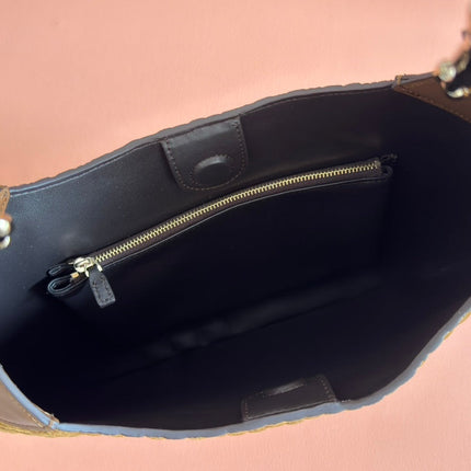 MEDIUM B SHOULDER BAG 42 IN BROWN GG SUEDE