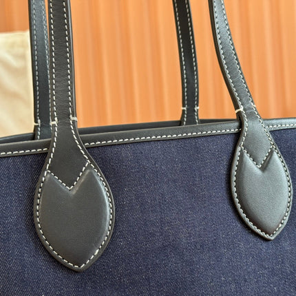 SMALL TOTISSIMA REVERSIBLE TOTE 22 IN DARK BLUE DENIM ONE SIDE BEIGE AND BLUE CALFSKIN ON THE OTHER