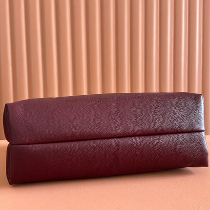 SOFTBIT MAXI SHOULDER BAG 46 IN BURGUNDY GRAINY LAMBSKIN
