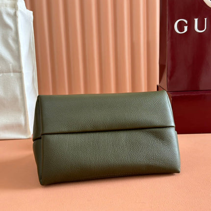 MEDIUM SOFTBIT MAXI SHOULDER BAG 27.5 IN DARK GREEN GRAINY LAMBSKIN