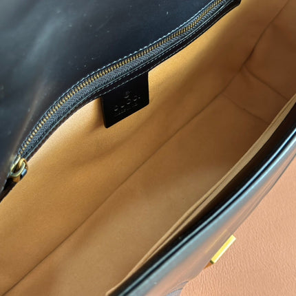 MARMONT SHOULDER BAG 31 IN BLACK CALFSKIN GOLD CHAIN