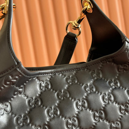 MEDIUM B SHOULDER BAG IN BLACK CALFSKIN GOLD HARDWARE