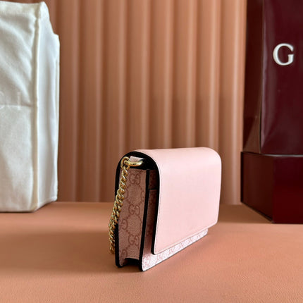 EMBLEM WALLET ON CHAIN 20 IN LIGHT PINK SMOOTH CALFSKIN