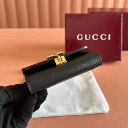 SOFTBIT CARD CASE 10.5 IN BLACK GRAINY CALFSKIN GOLD HARDWARE