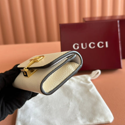 SOFTBIT CARD CASE 10.5 IN WHITE GRAINY CALFSKIN GOLD HARDWARE