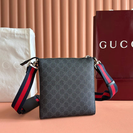 GG SUPREME MESSENGER BAG 23 IN BLACK COATED CANVAS