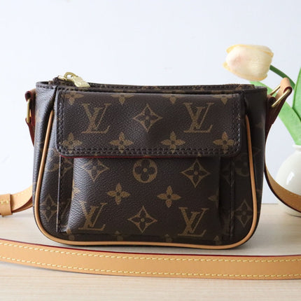 LV 25S SHOULDER BAG 19 IN BROWN MONOGRAM CALFSKIN GOLD HARDWRE