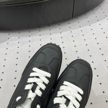 TRAIL SNEAKER IN BLACK CALFSKIN