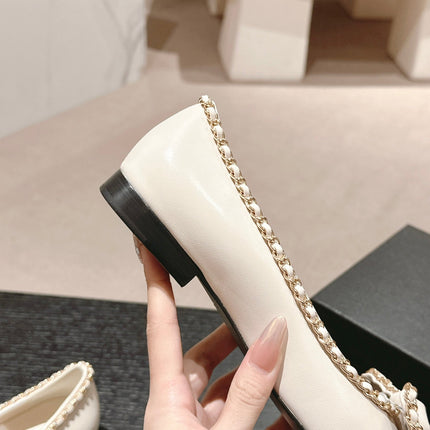 BOWKNOT BALLET FLAT IN WHITE MIX BLACK SHEEPSKIN