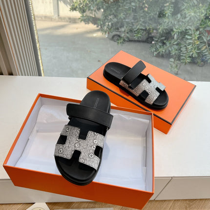 CHYPRE SANDAL IN BLACK MIX WHITE LIZARD SKIN