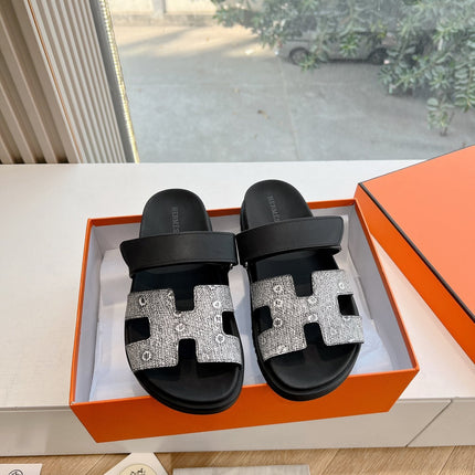 CHYPRE SANDAL IN BLACK MIX WHITE LIZARD SKIN