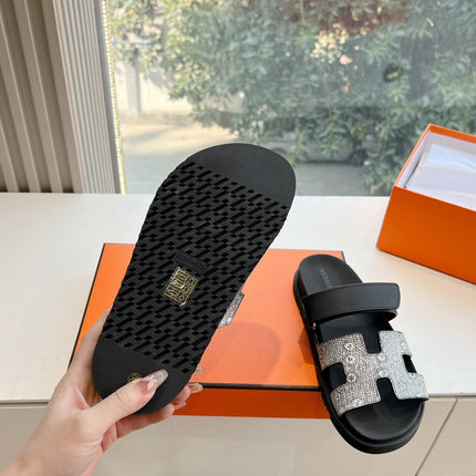 CHYPRE SANDAL IN BLACK MIX WHITE LIZARD SKIN