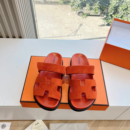 CHYPRE SANDAL IN FIRE ORANGE SUEDE