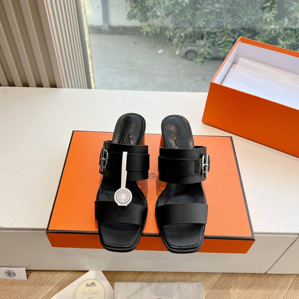 KUTE 60 SANDAL IN BLACK CALFSKIN