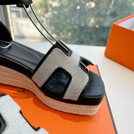 ELDA ESPADRILLE IN WHITE FABRIC AND BLACK CALFSKIN