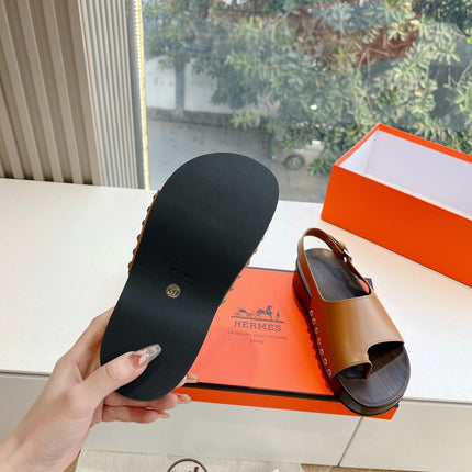 FLAT SANDAL IN BRONZE BROWN CALFSKIN