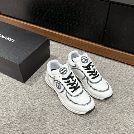 CLASSIC TRAINER IN WHITE MIX BLACK FABRIC