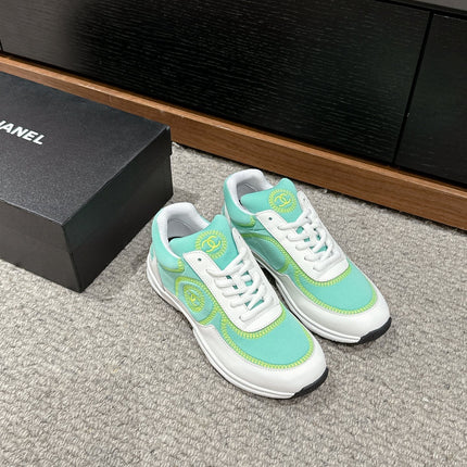 CLASSIC TRAINER IN MINT GREEN MIX WHITE FABRIC