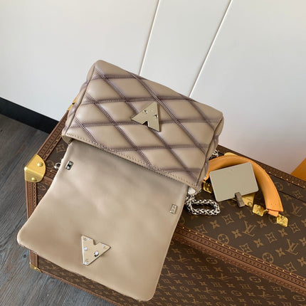 LV 25S GO-14 MM 23 IN BROWN QUILTED LAMBSKIN SILVER HARDWRE