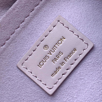 LV 25S ONTHEGO EAST WEST BAG 25 IN LIGHT LAVENDER CALFSKIN MONOGRAM EMPREINTE