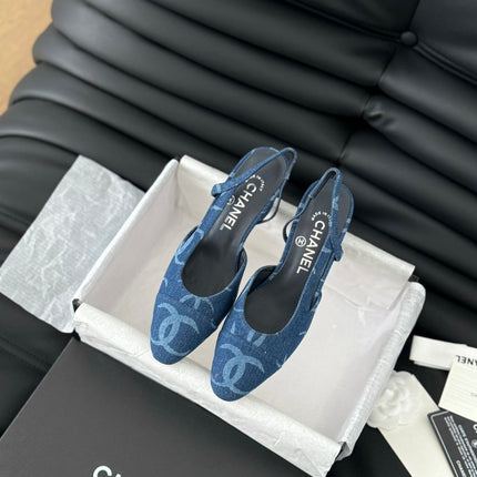 CLASSIC HIGH SLINGBACK NAVY BLUE CALFSKIN