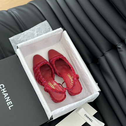 HIGH SLINGBACK IN RUBY RED TWEED AND LAMBSKIN