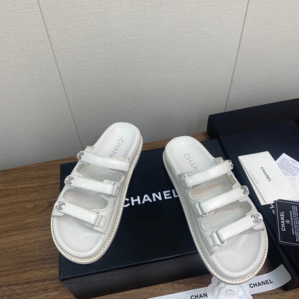 DAD SANDAL IN WHITE LAMBSKIN MULE