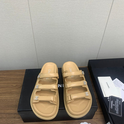 DAD SANDAL IN YELLOW CREAM LAMBSKIN MULE