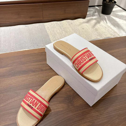 DWAY SLIDES IN BEIGE AND RED TECHNICAL FABRIC