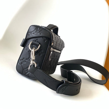 LV 25S SOUL TRUNK 19 IN BLACK EMBOSSED TAURILLON CALFSKIN SILVER HARDWARE