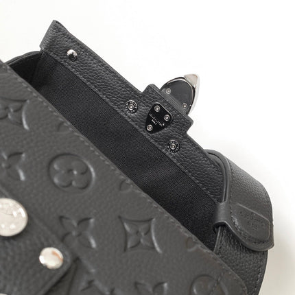 LV 25S SOUL TRUNK 19 IN BLACK EMBOSSED TAURILLON CALFSKIN SILVER HARDWARE