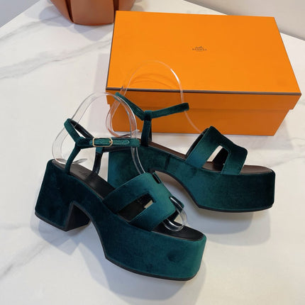 JAM 30 SANDAL IN GREEN FOREST VELVET