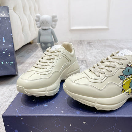 GG RHYTON TRAINER WHITE LAMBSKIN WITH SKY DINO MOTIF