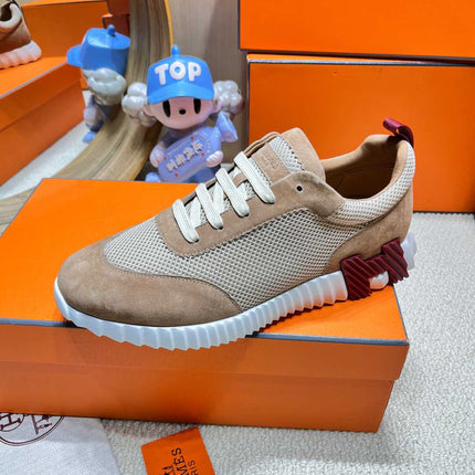 BOUNCING SNEAKER IN PEANUT BROWN SUEDE AND WHITE KNIT
