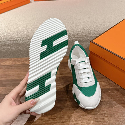 MAINLAND SNEAKER IN PALE GRAY SUEDE AND FOREST GREEN BREATHABLE MESH FABRIC