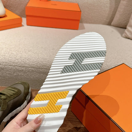 MAINLAND SNEAKER IN ARMY GREEN SUEDE AND BREATHABLE MESH FABRIC