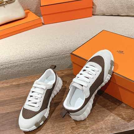 MAINLAND SNEAKER IN PALE GRAY SUEDE AND MOCHA BROWN BREATHABLE MESH FABRIC