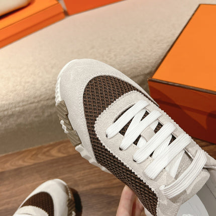 MAINLAND SNEAKER IN PALE GRAY SUEDE AND MOCHA BROWN BREATHABLE MESH FABRIC