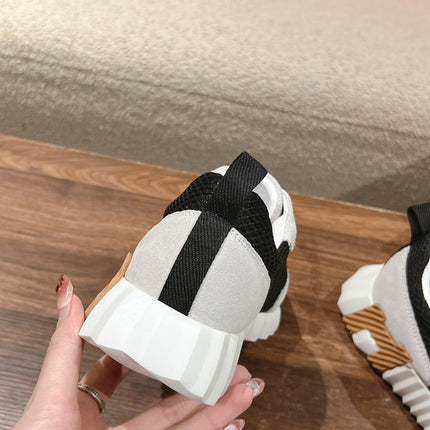 MAINLAND SNEAKER IN PALE GRAY SUEDE AND BLACK BREATHABLE MESH FABRIC