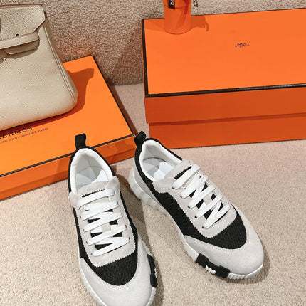 MAINLAND SNEAKER IN PALE GRAY SUEDE AND BLACK BREATHABLE MESH FABRIC