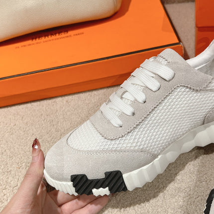 MAINLAND SNEAKER IN PALE GRAY SUEDE AND WHITE BREATHABLE MESH FABRIC