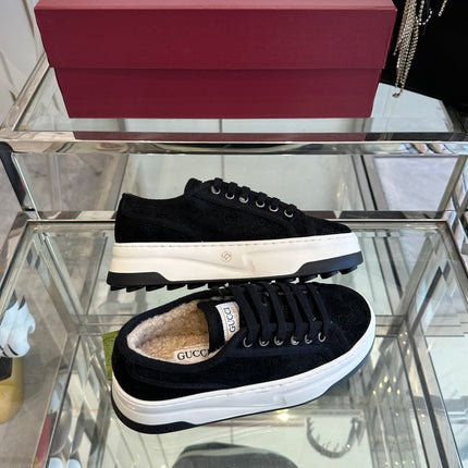 GG SNEAKER IN BLACK CANVAS WITH BEIGE FLEECE LINING