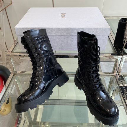 DIOR 25S D-UNIT ANKLE BOOT IN BLACK QUILTED CANNAGE CALFSKIN