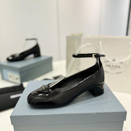 PRA NAPPA MARY JANE PUMPS GLOSSY BLACK LAMBSKIN